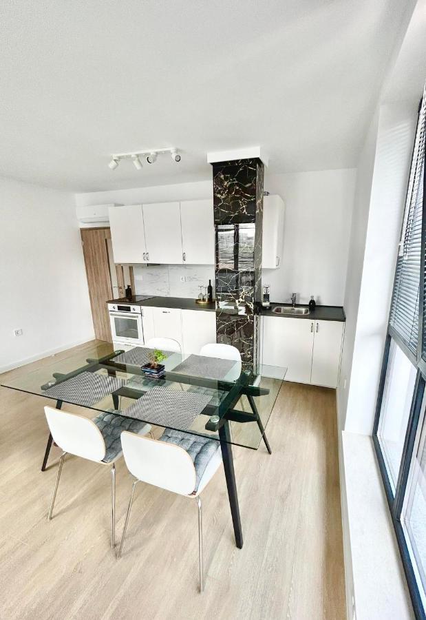 Smart Apartment Mir Варна Экстерьер фото